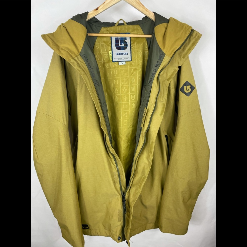 BURTON SNOWBOARD JACKET